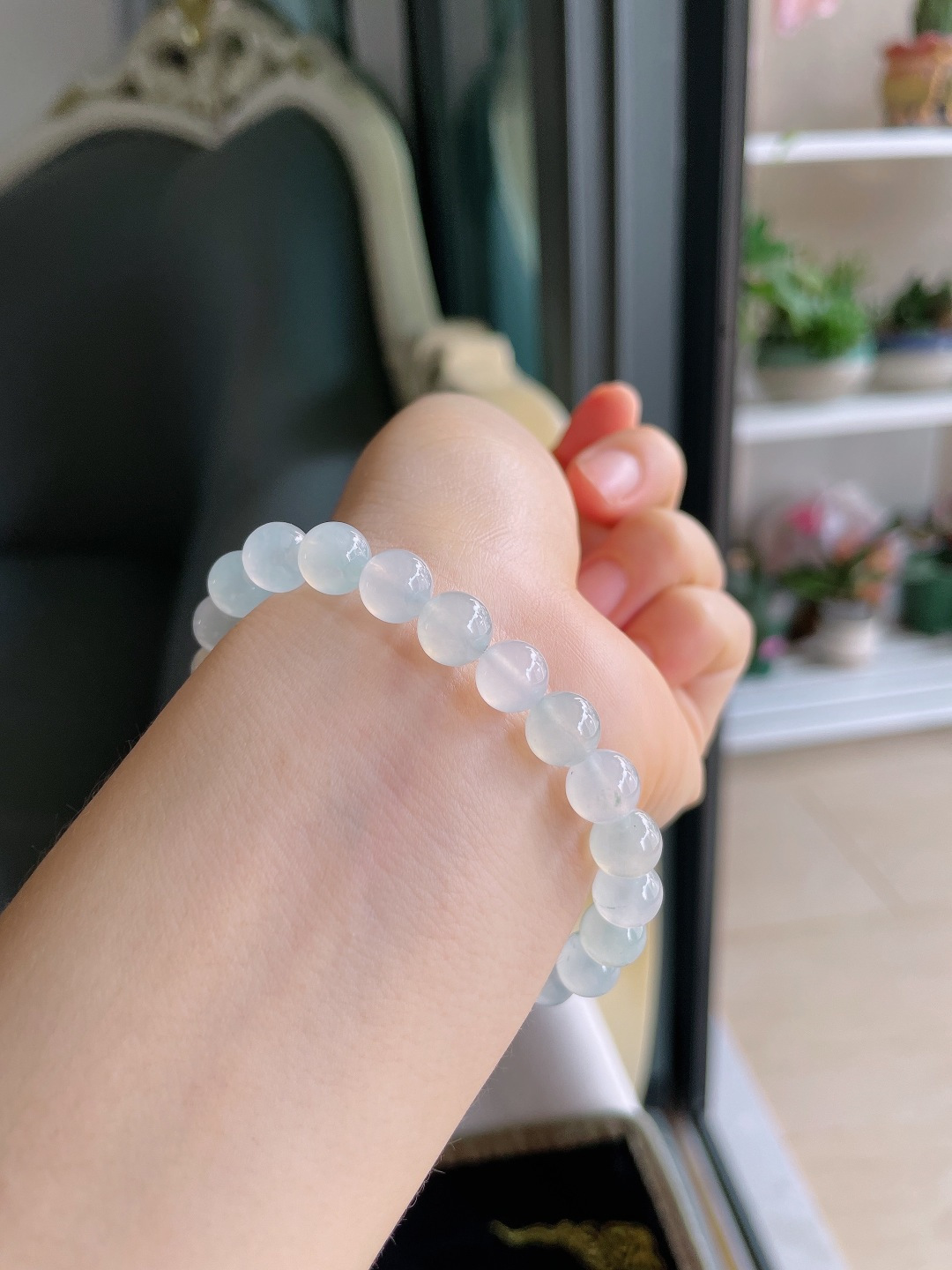 ️，缅甸天然翡翠A货，白冰冰双彩手串，尺寸：7.8mm。【编4348】