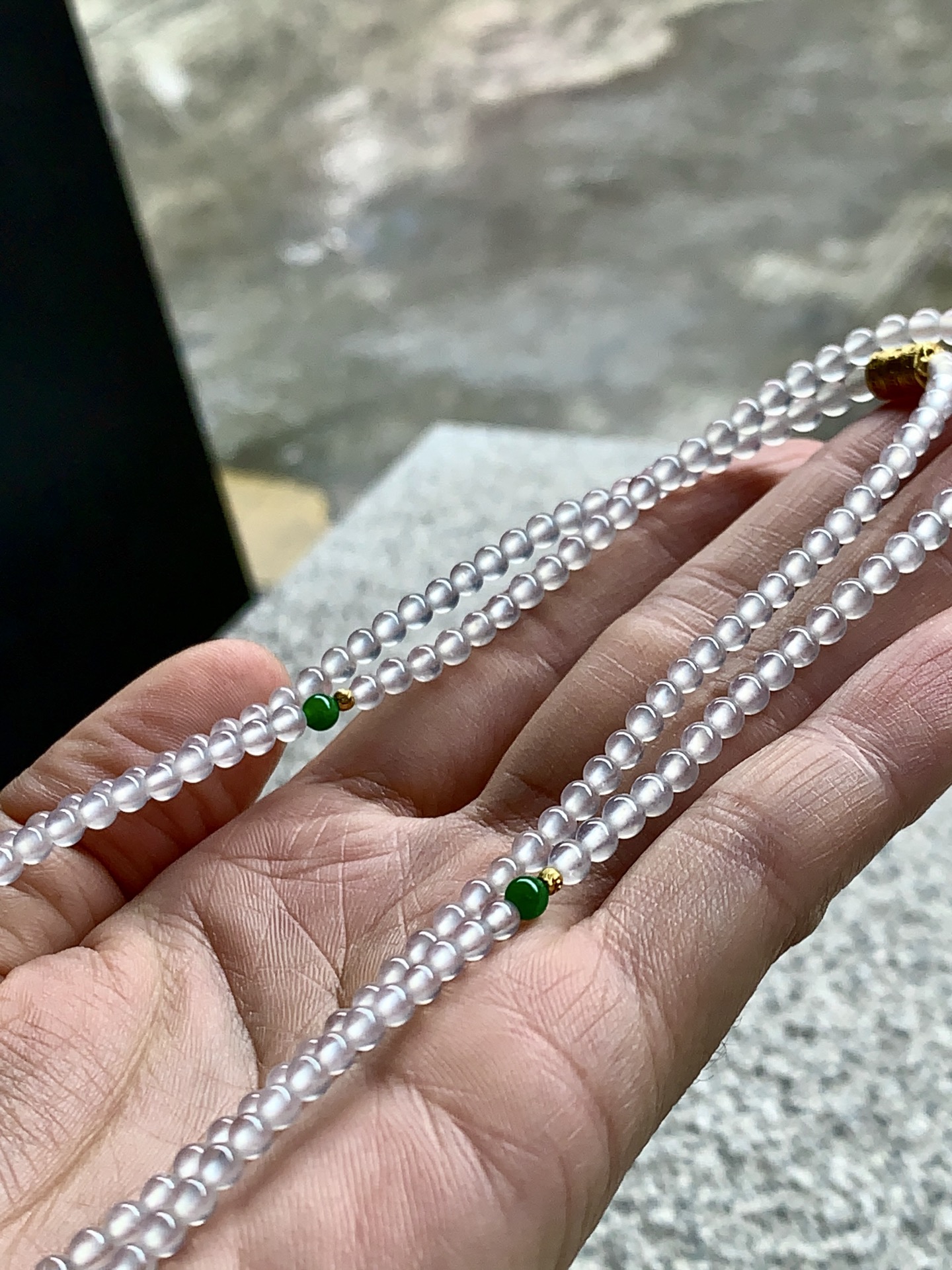 白冰珠链 尺寸：3.3，212颗