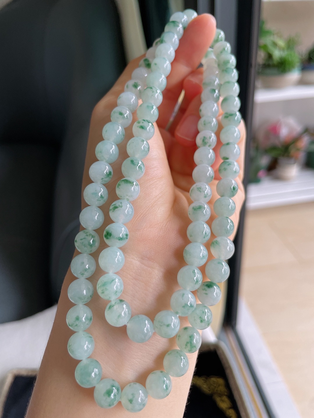 ️，缅甸天然翡翠A货，冰飘花珠链，尺寸：8mm78颗。【编4358】