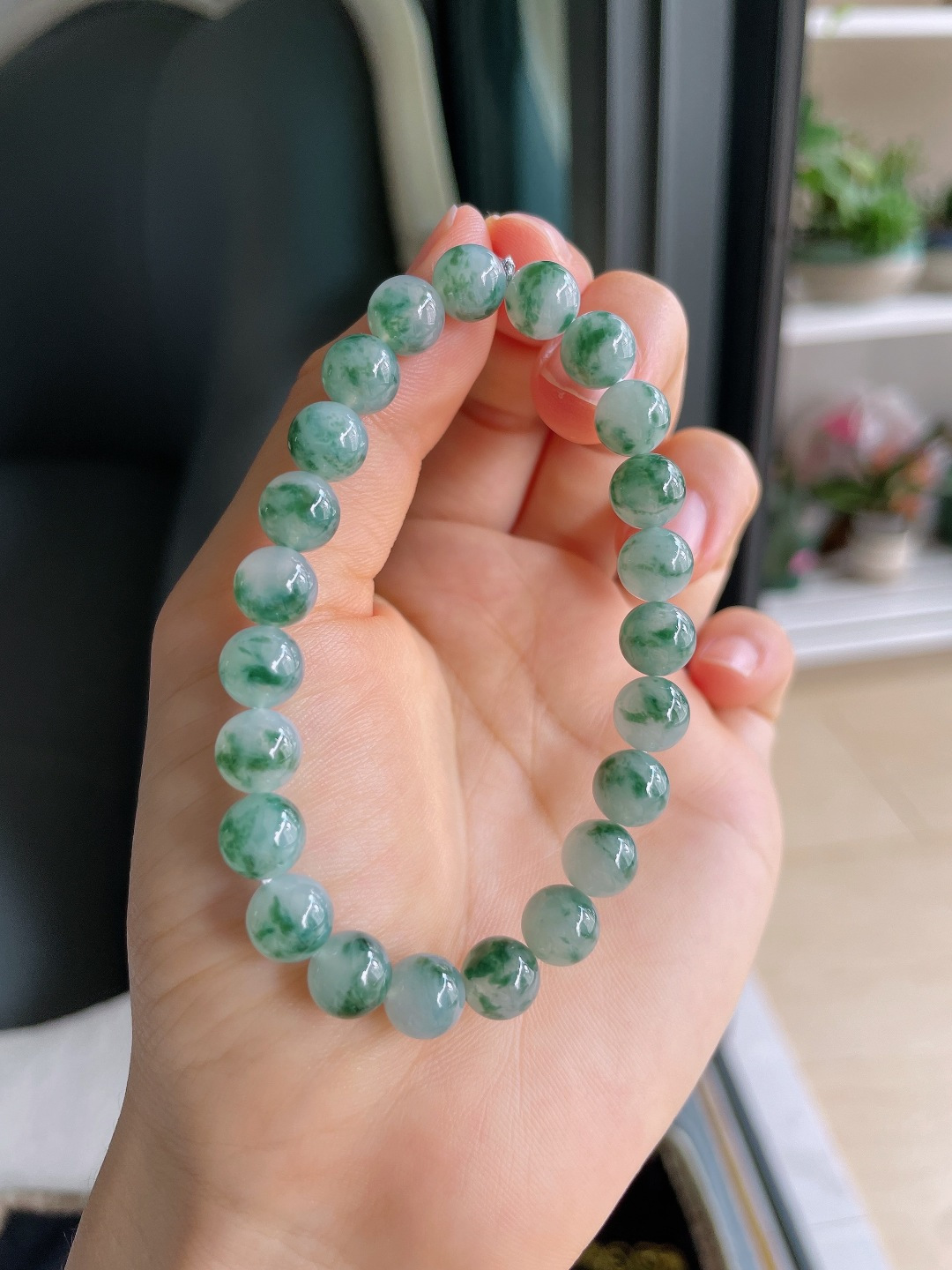 ️，天然翡翠A货，冰飘花手串，尺寸：8mm。【编4353】