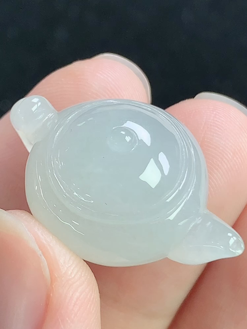 翡翠把把壶，无裂，尺寸28.9-18.4-13.8mm，Q02lwh6