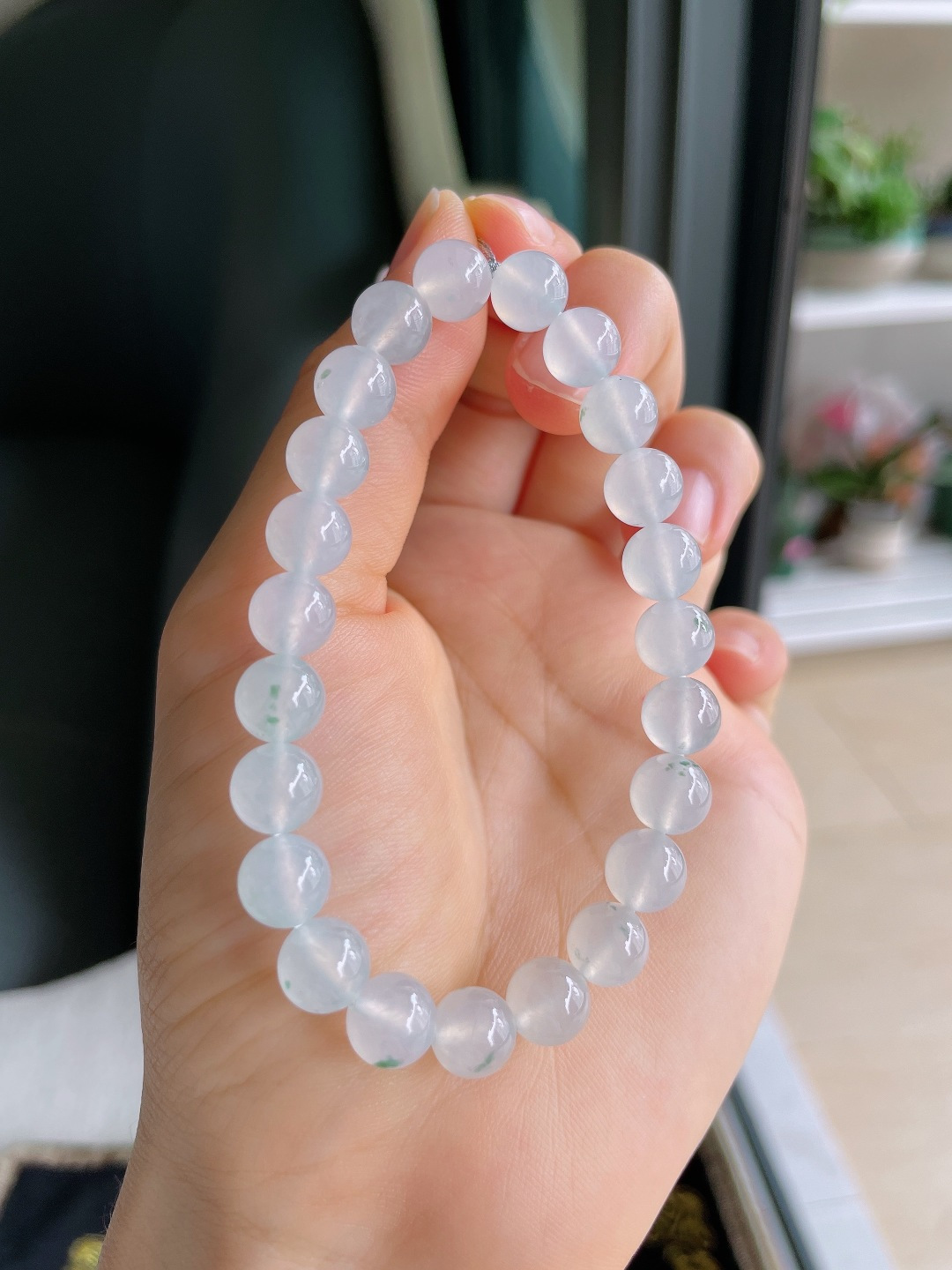 天然翡翠A货，冰飘花手串，尺寸：7.8mm。【编4349】