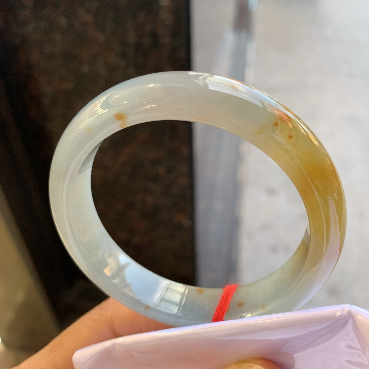 正圈黄翡 无裂 尺寸：56/12.8/8 细腻