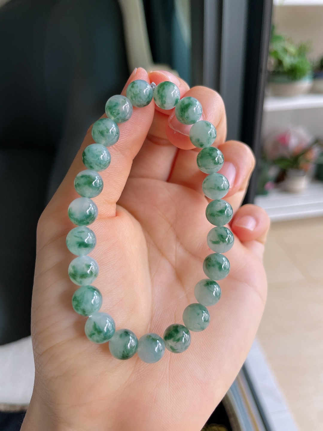 ️，天然翡翠A货，冰飘花手串，尺寸：8mm。【编4353】