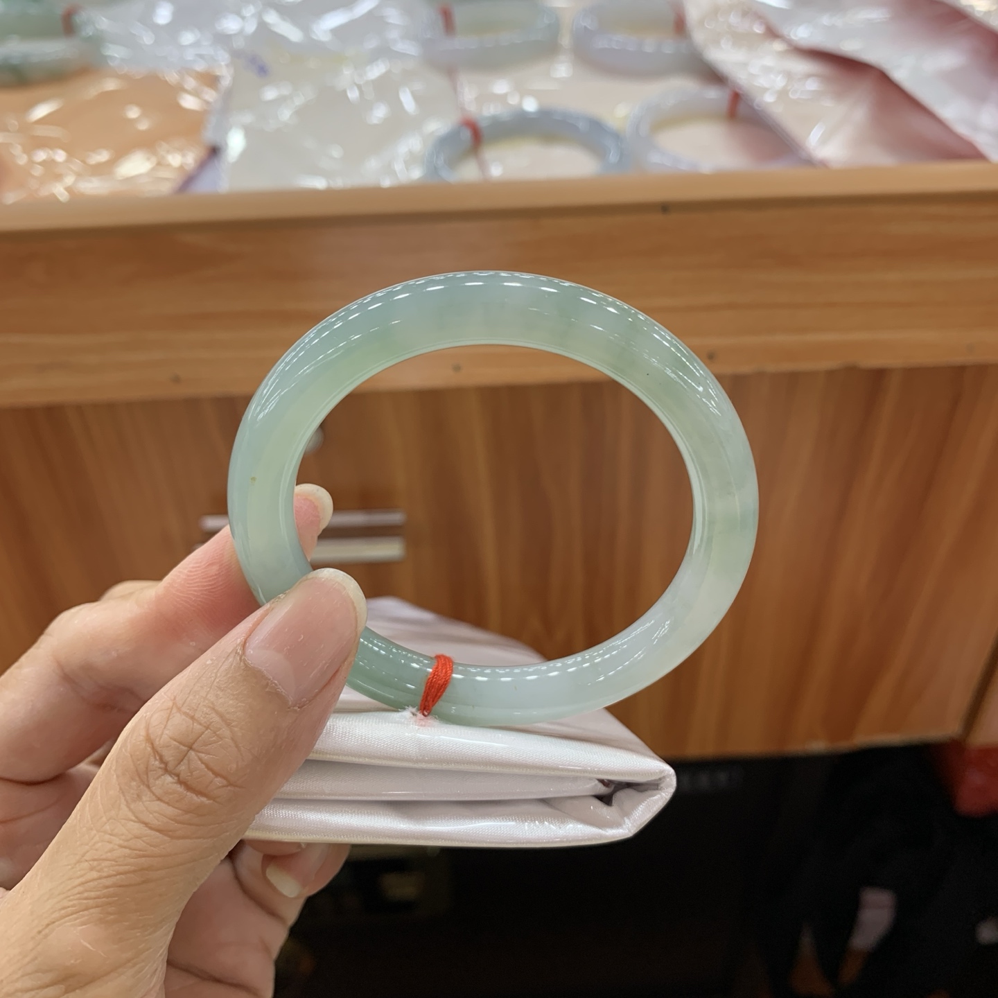 冰湖水绿小圆条翡翠手镯 54.5-8.6-8.5