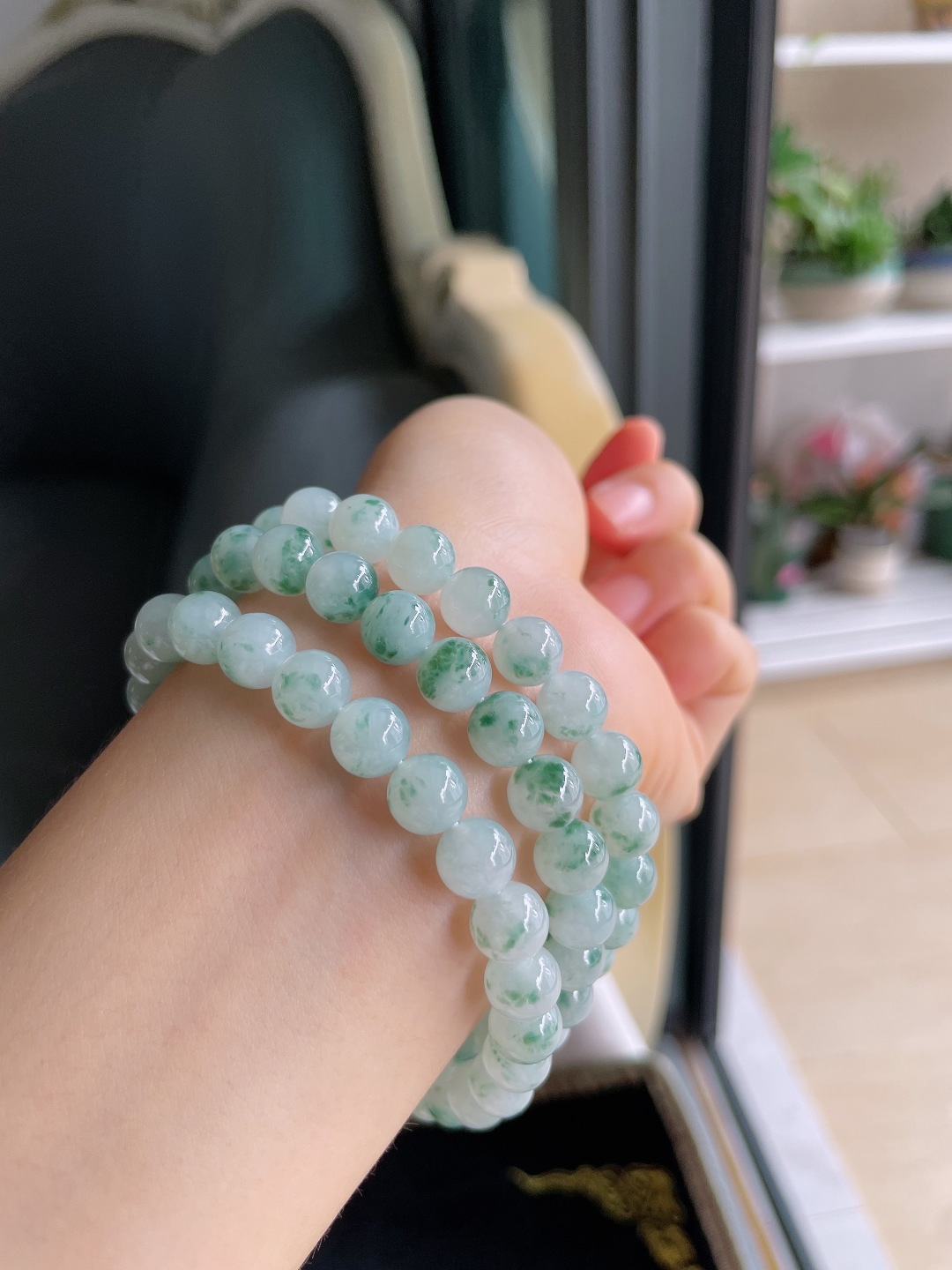 ️，缅甸天然翡翠A货，冰飘花珠链，尺寸：8mm78颗。【编4358】