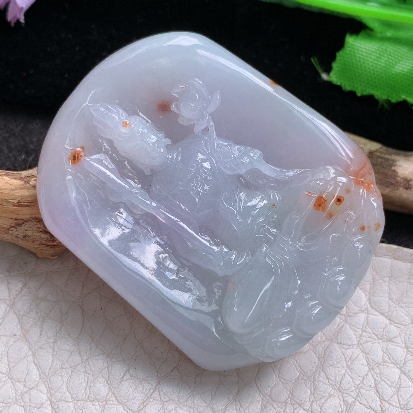 Lz实拍47*38*11缅甸翡翠淡紫底撒金虚空藏菩萨观音吊坠生肖守护神