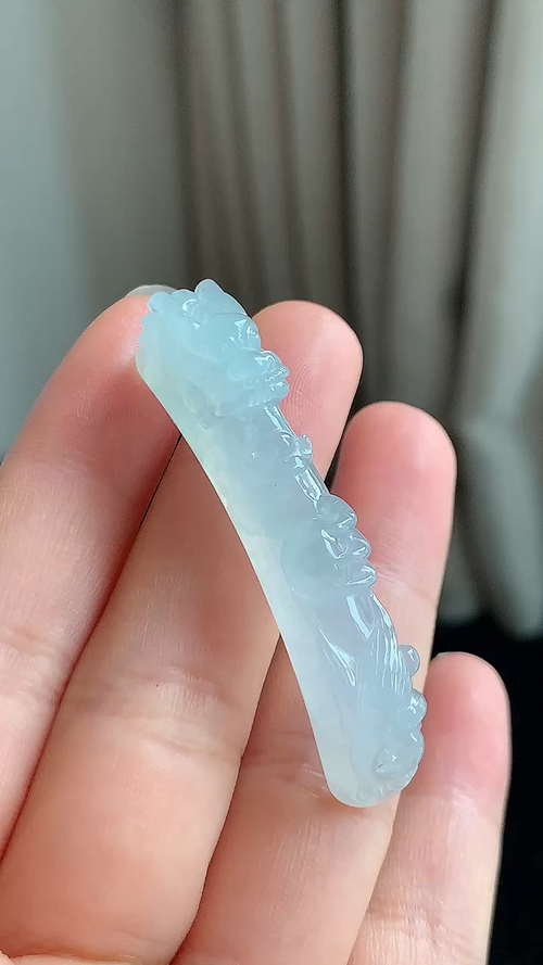 天然翡翠，冰胶龙手牌 尺寸50-8.8-13 jm73