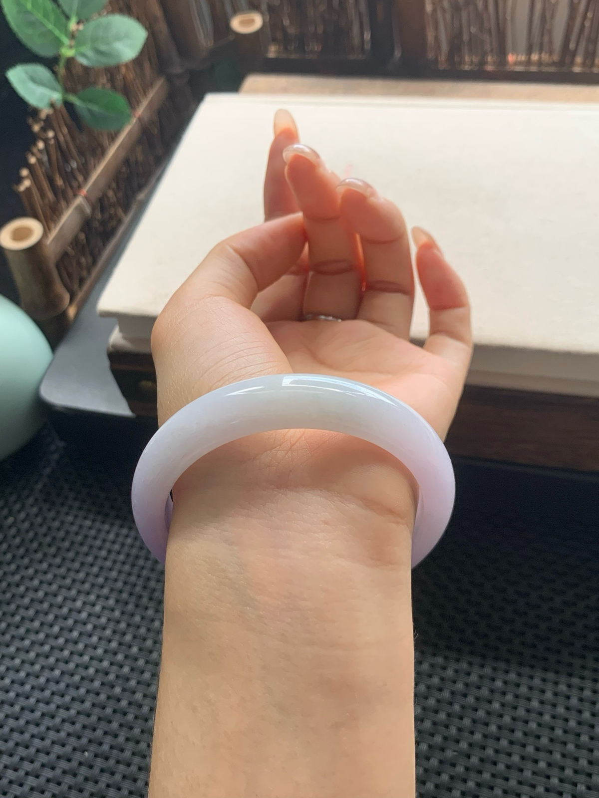 57圈口冰润飘紫正圈手镯