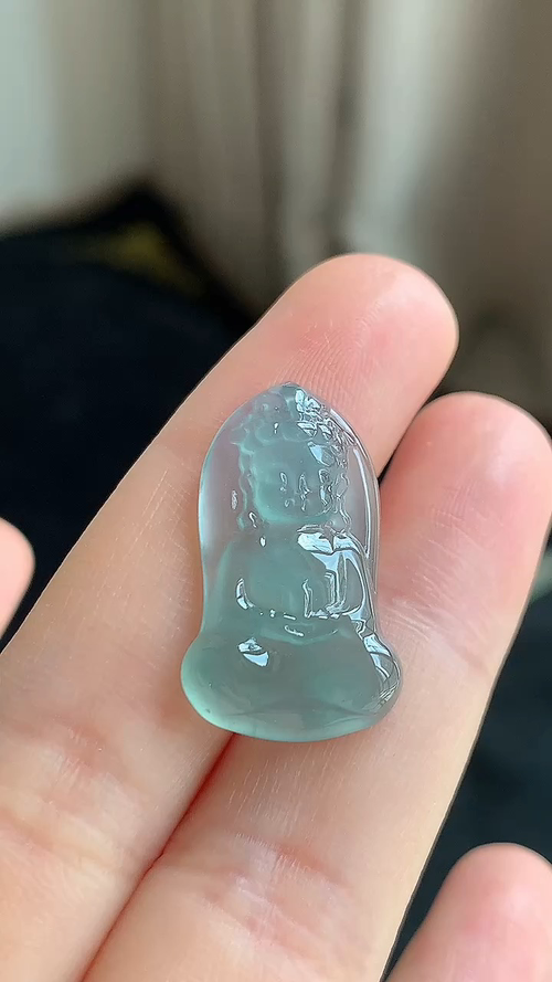 ️天然翡翠，冰蓝宝宝佛尺寸24-14.6-3.4 bm73