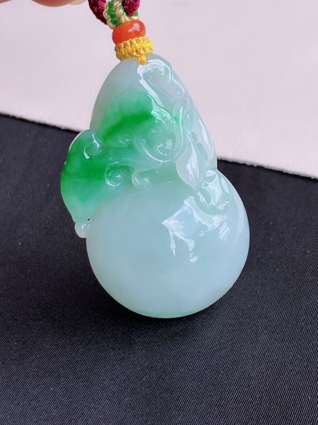 翠绿葫芦，饱满大气，尺寸43.8/28.6/11.6/自然光实拍