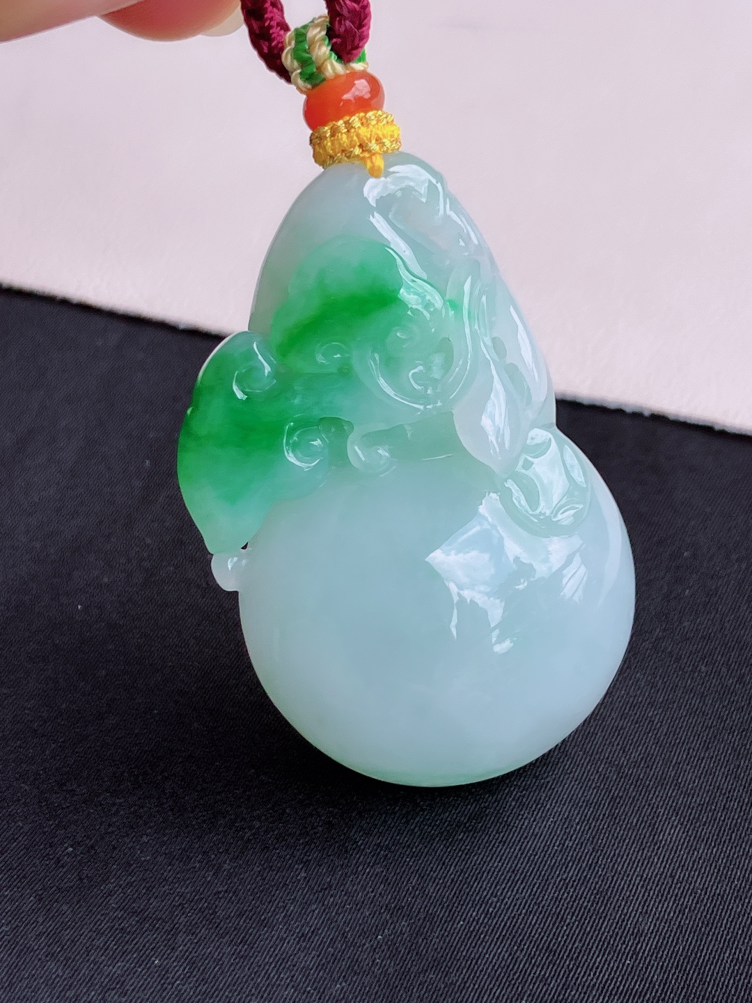 翠绿葫芦，饱满大气，尺寸43.8/28.6/11.6/自然光实拍