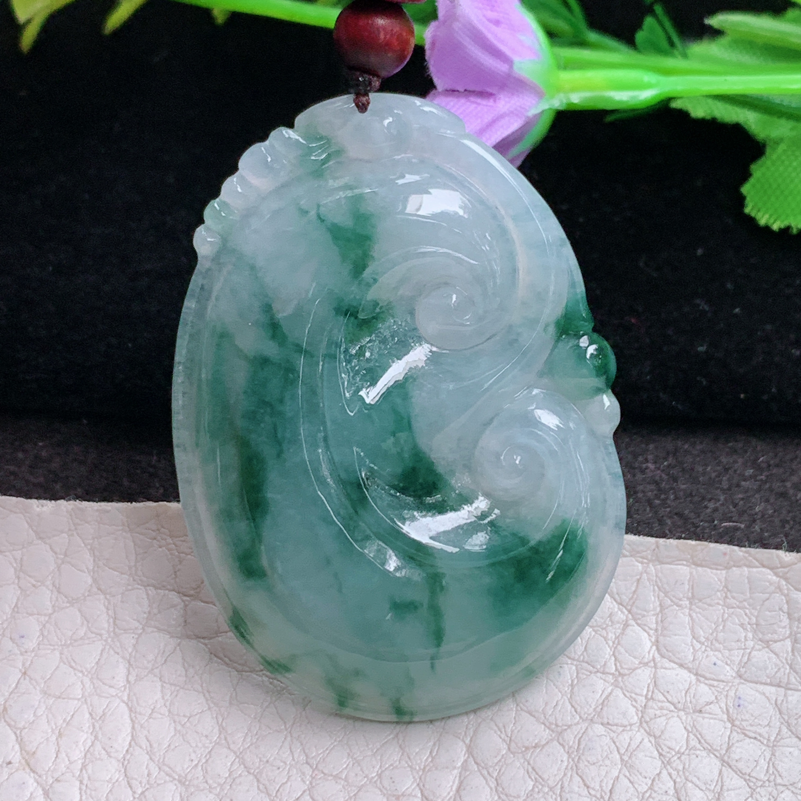 zen实拍48.7*35*5.6缅甸翡翠a货精雕冰飘花如意玉吊坠 玉挂件