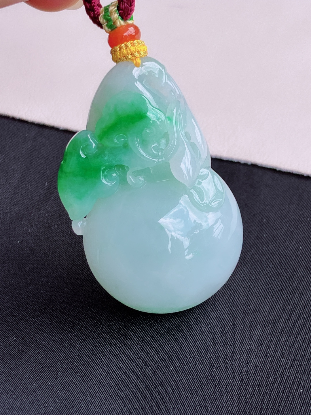 翠绿葫芦，饱满大气，尺寸43.8/28.6/11.6/自然光实拍