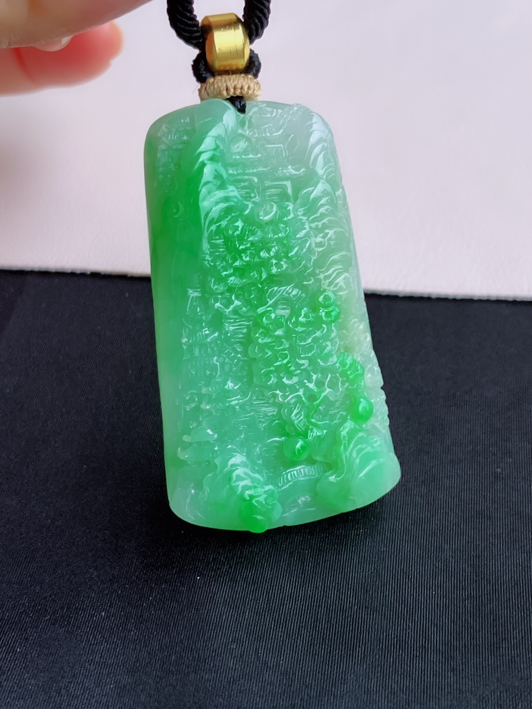 翠绿山水牌，意境美，尺寸48/26.5/8.6/自然光实拍