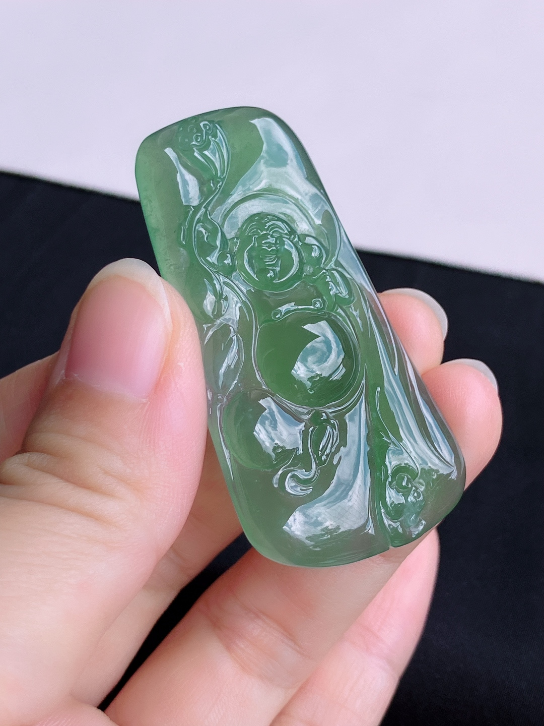 湖水绿佛牌，晶莹剔透，尺寸56.3/28/6/自然光实拍