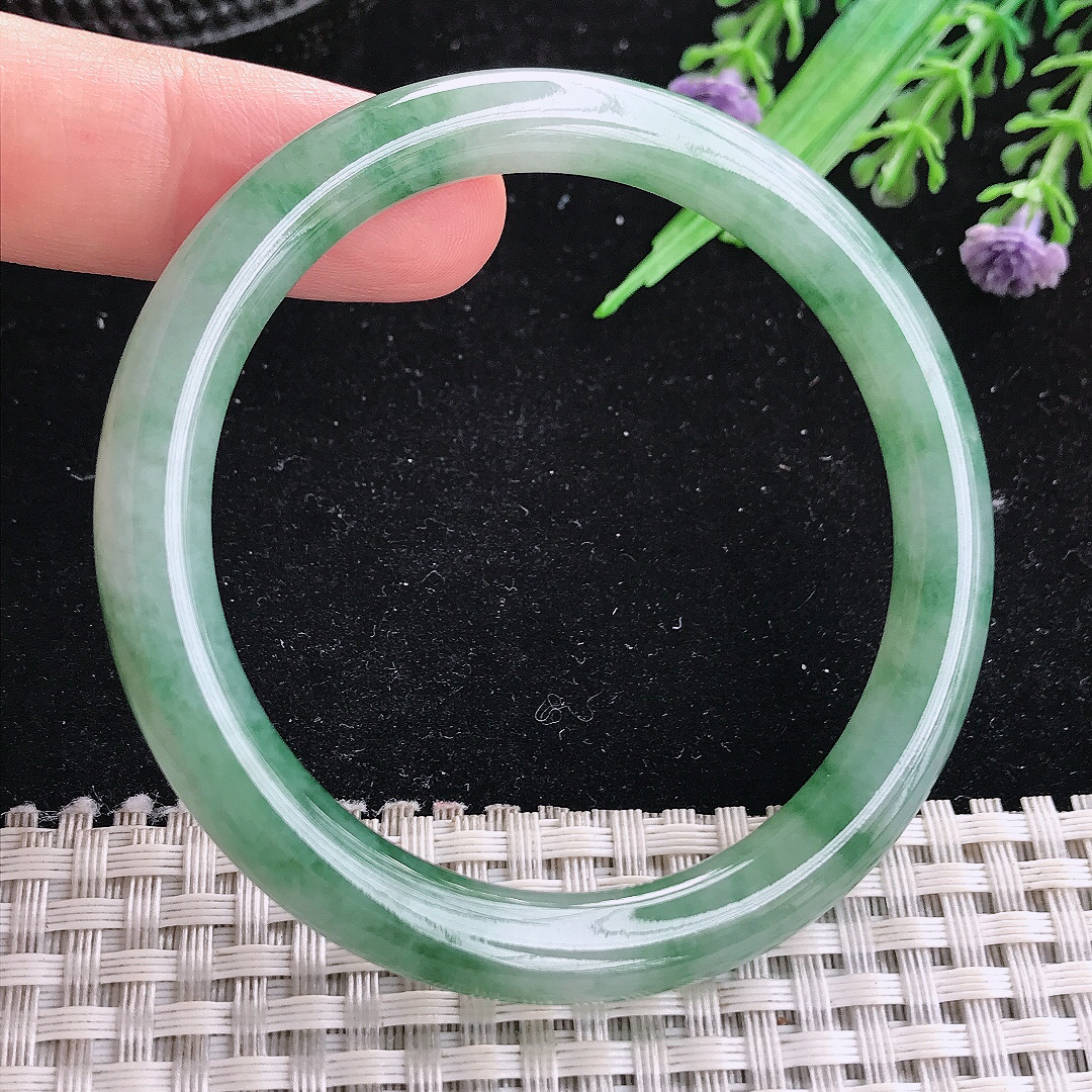 实拍A货翡翠53.5/7.8/8.1老坑冰胶飘花圆条手镯平安镯平安镯