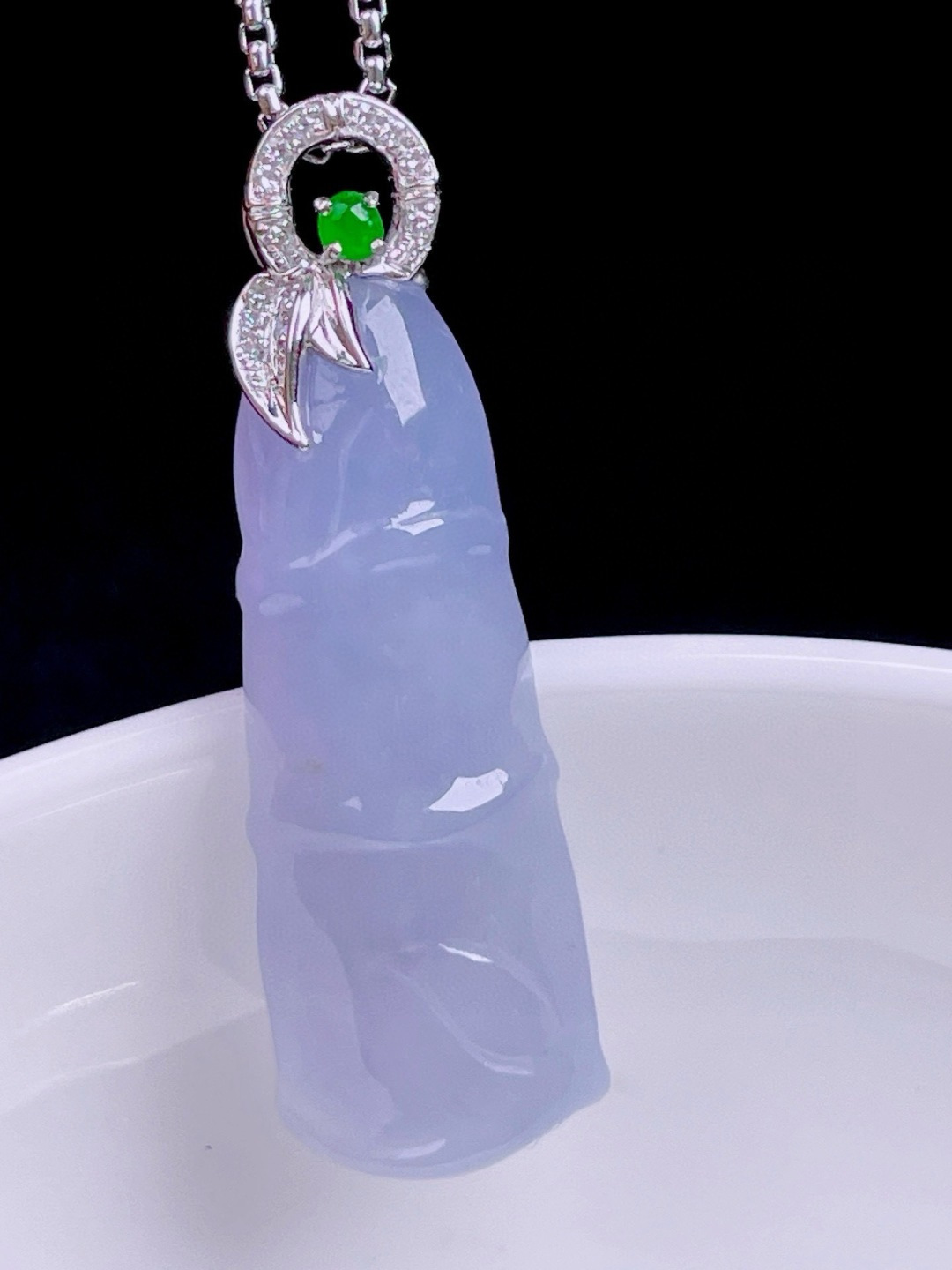 冰紫节节高升 色泽浓郁，种老水润，18k金镶嵌 整体：34.3 裸石：29.5/10.7/5.6