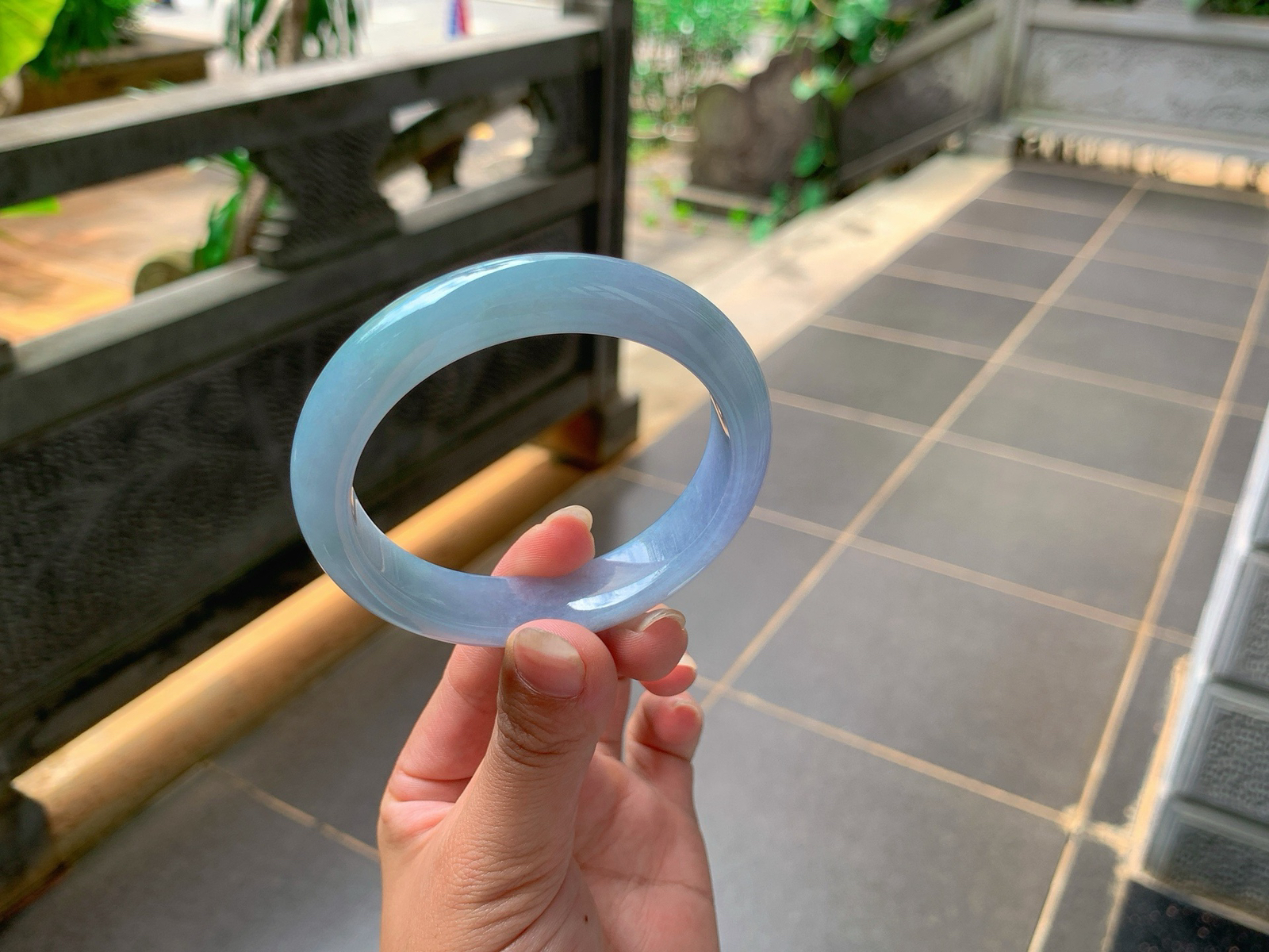 ｜56圈口
浓春，烟紫色，韵味感满满的，艳丽十足迷人性感，尽显优雅之气
