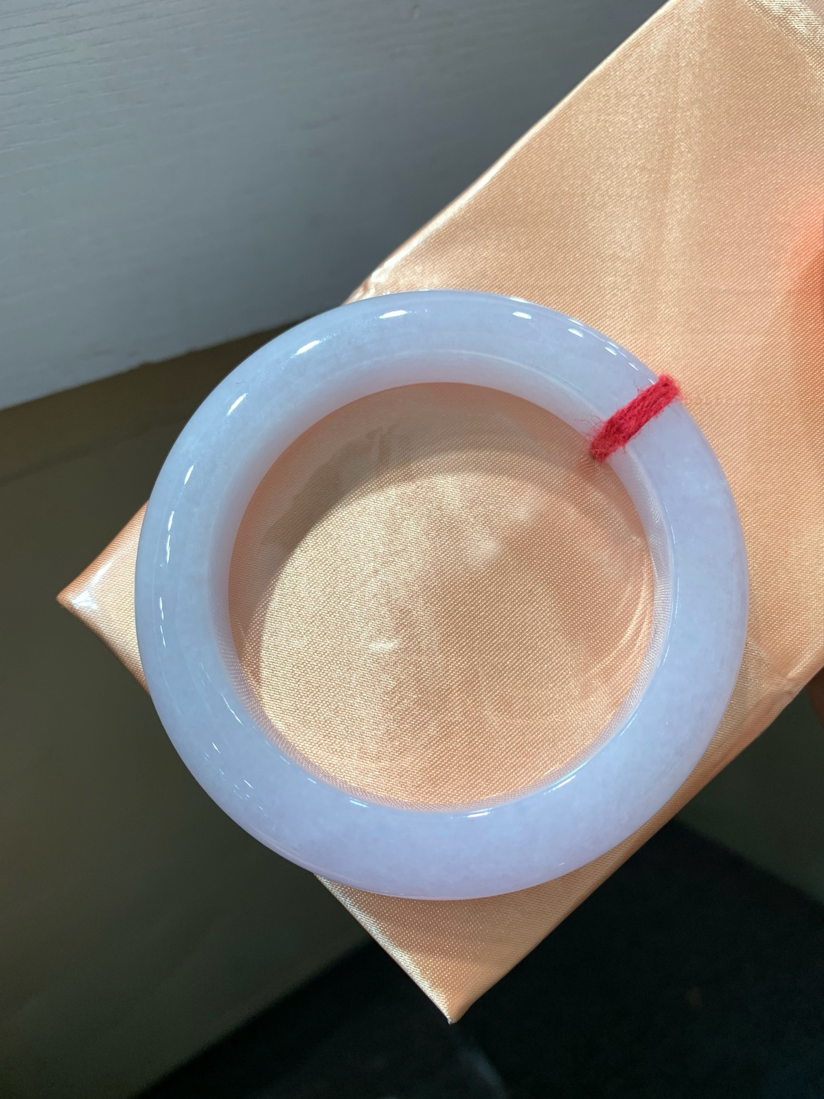尺寸55/11.9/10.3mm紫罗兰手镯 水润细腻
清爽甜美