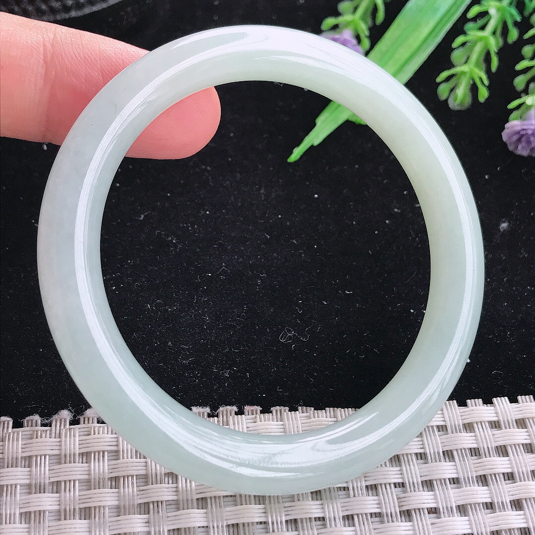 实拍A货翡翠51.5/8.1/8.3老坑冰润细条圆条手镯平安镯平安镯