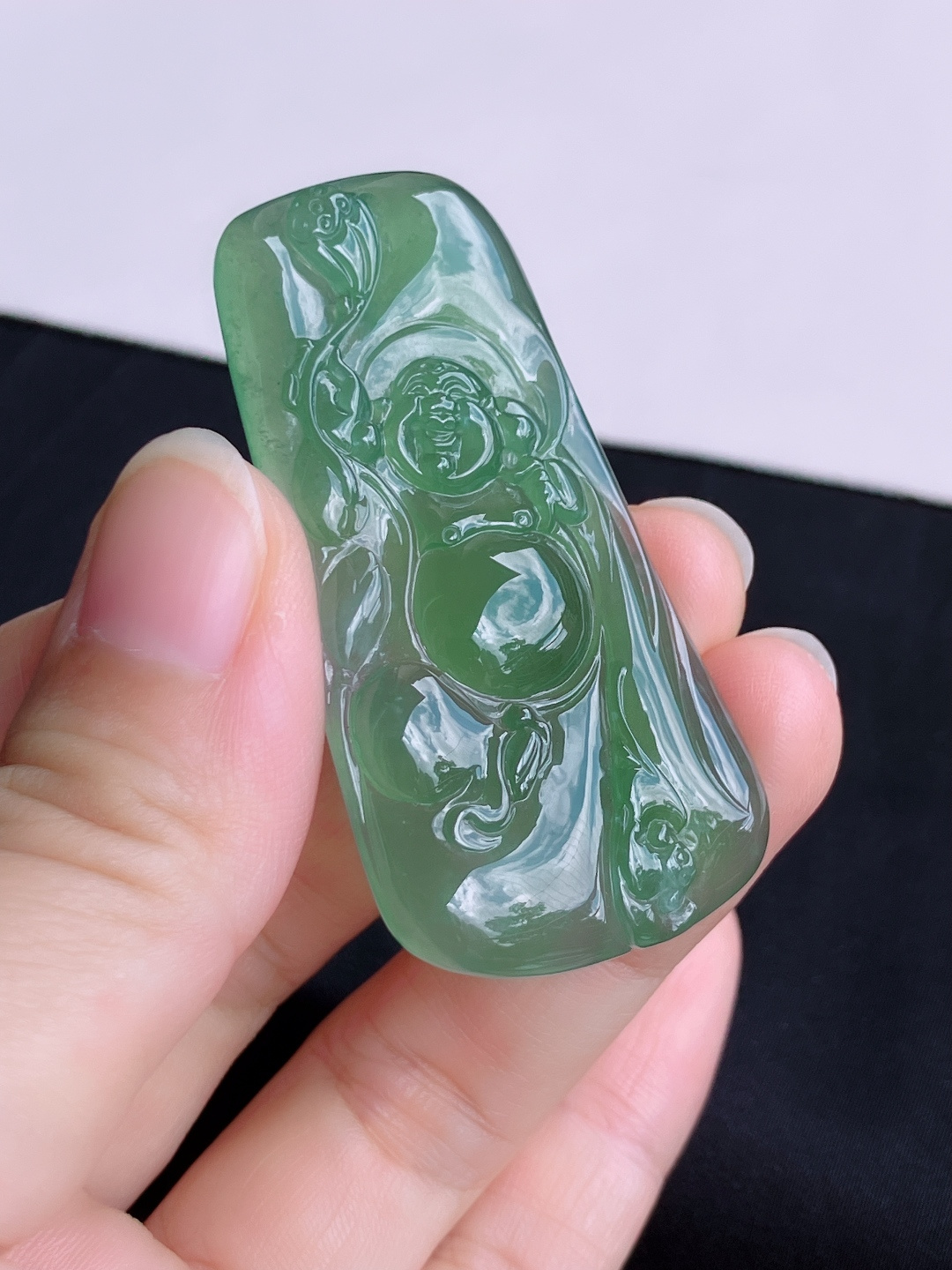 湖水绿佛牌，晶莹剔透，尺寸56.3/28/6/自然光实拍