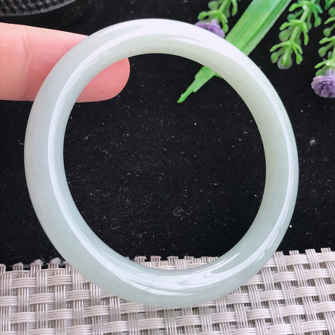 实拍A货翡翠51.5/8.1/8.3老坑冰润细条圆条手镯平安镯平安镯
