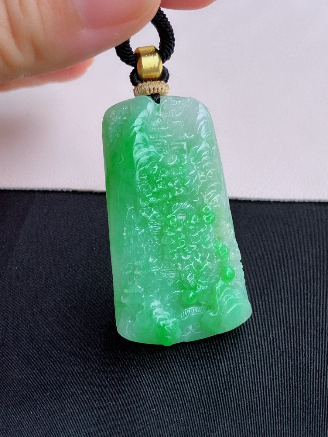 翠绿山水牌，意境美，尺寸48/26.5/8.6/自然光实拍