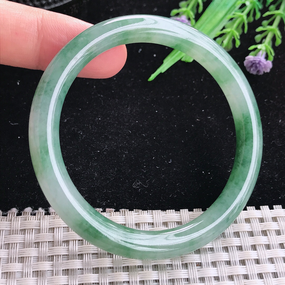 实拍A货翡翠53.5/7.8/8.1老坑冰胶飘花圆条手镯平安镯平安镯