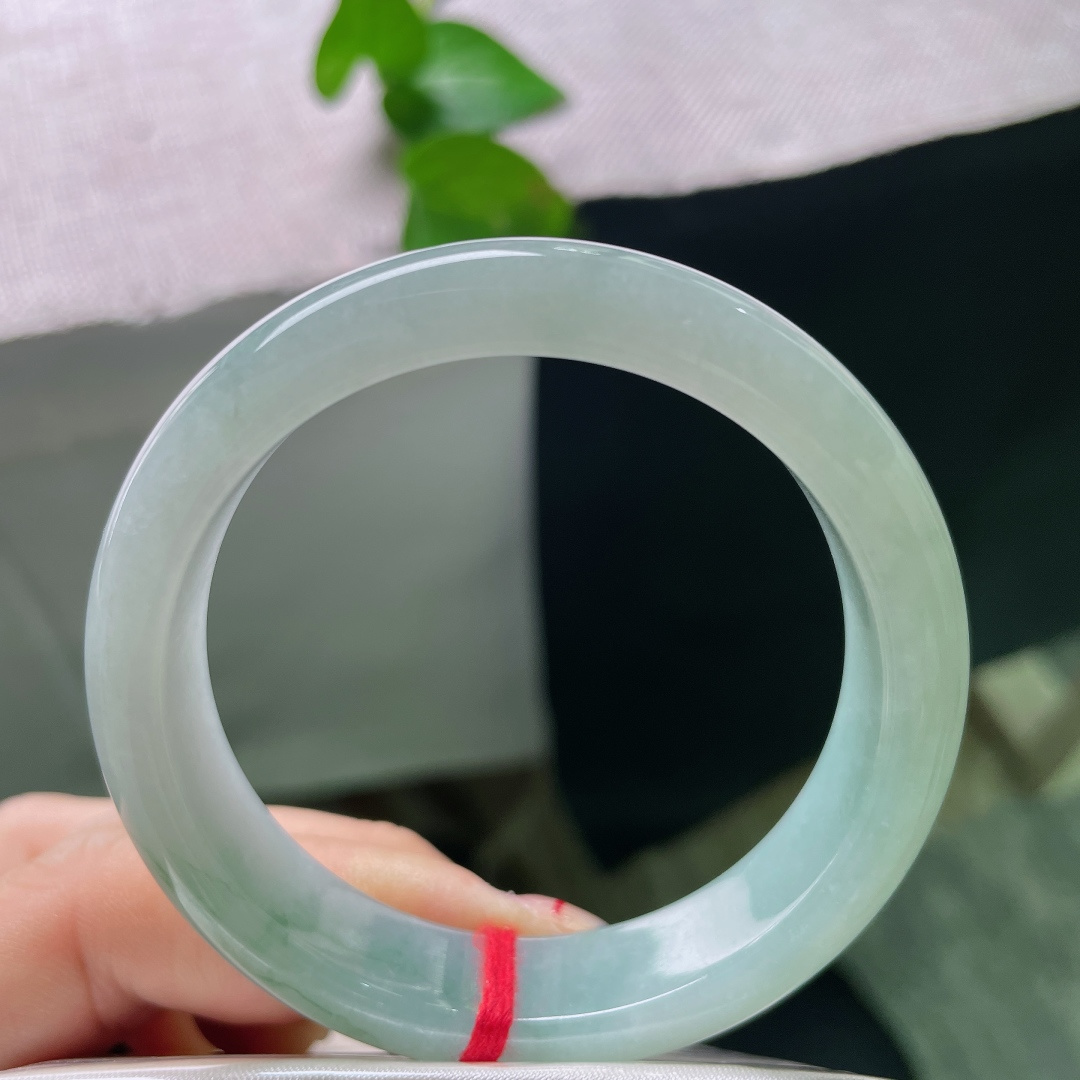 52.4/12.6/7.7飘花正圈，水润细腻，渐变之色，意境感满满，有棉线，ss54375a