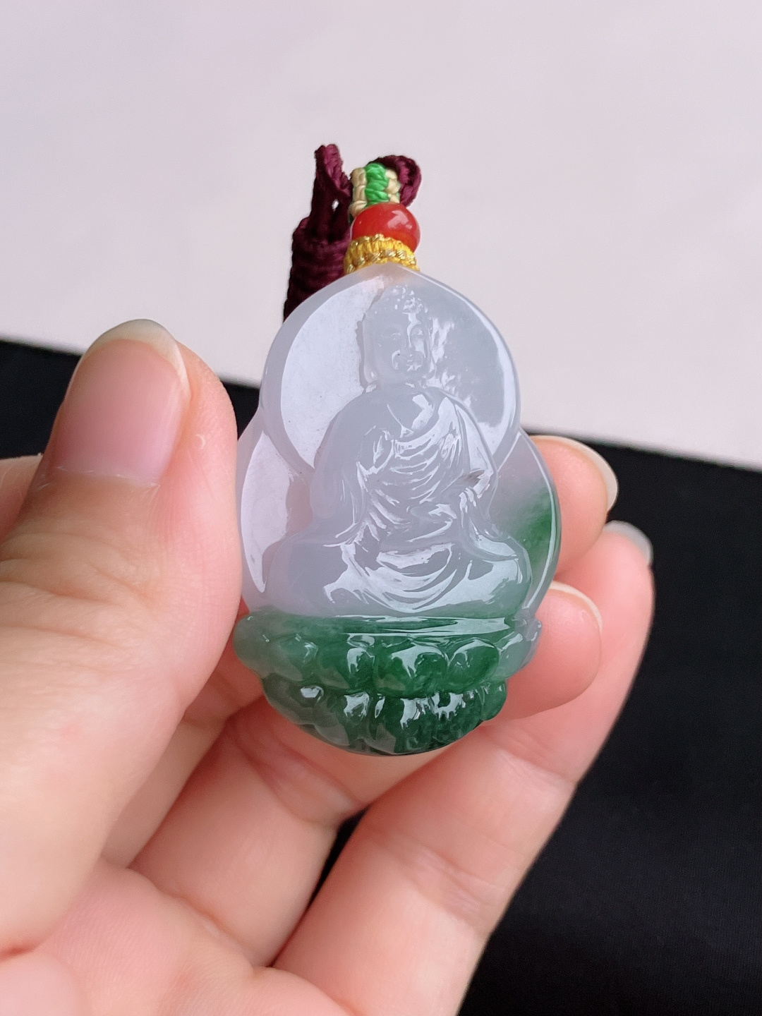 冰飘花大日如来，晶莹剔透，尺寸40.8/29/11/自然光实拍