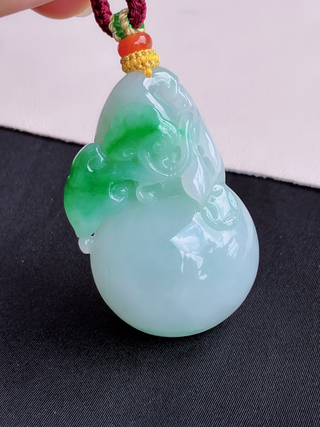 翠绿葫芦，饱满大气，尺寸43.8/28.6/11.6/自然光实拍