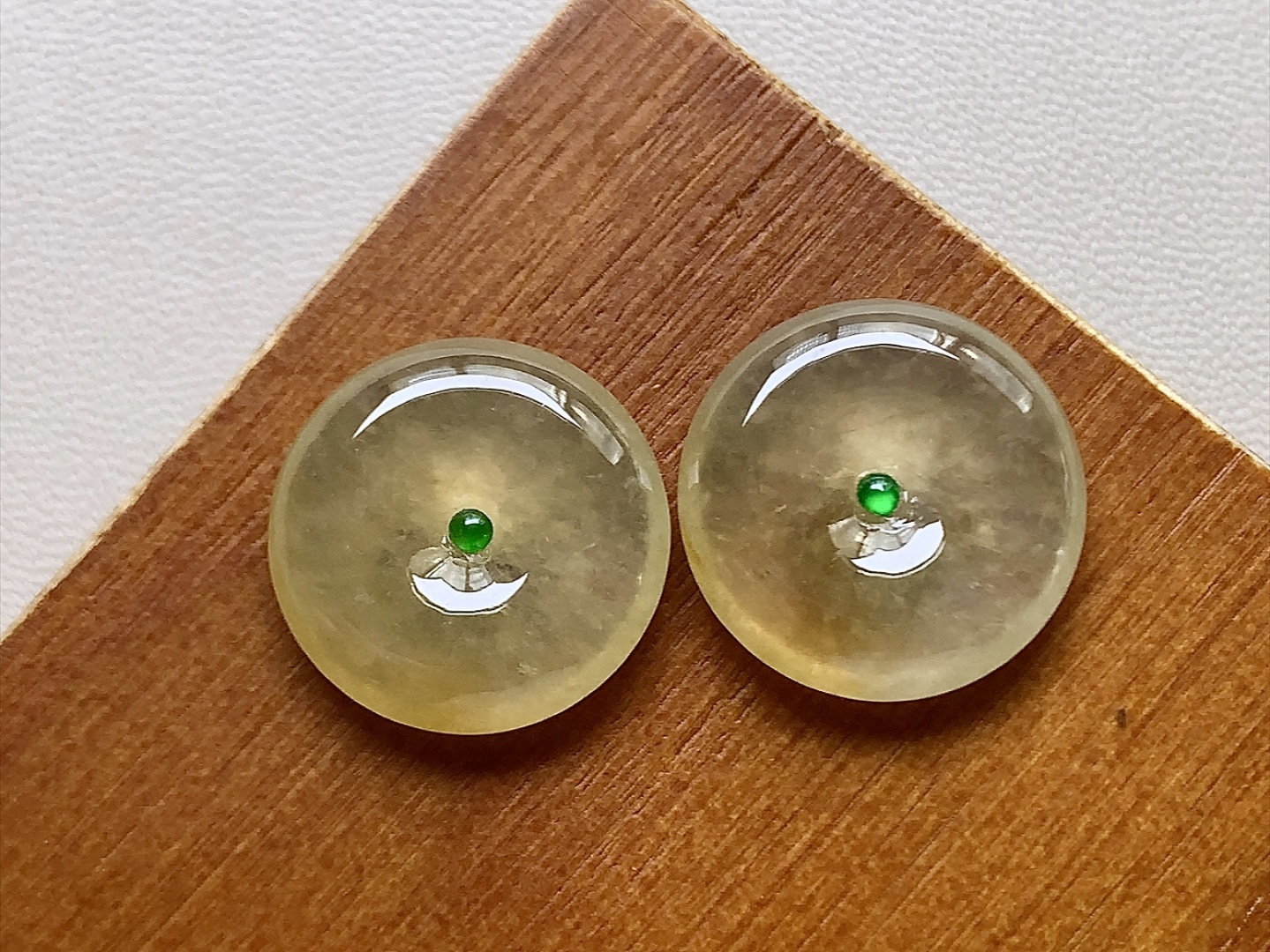 ️ 黄翡怀古一对 色泽金黄漂亮，种水，无裂，尺寸16*4