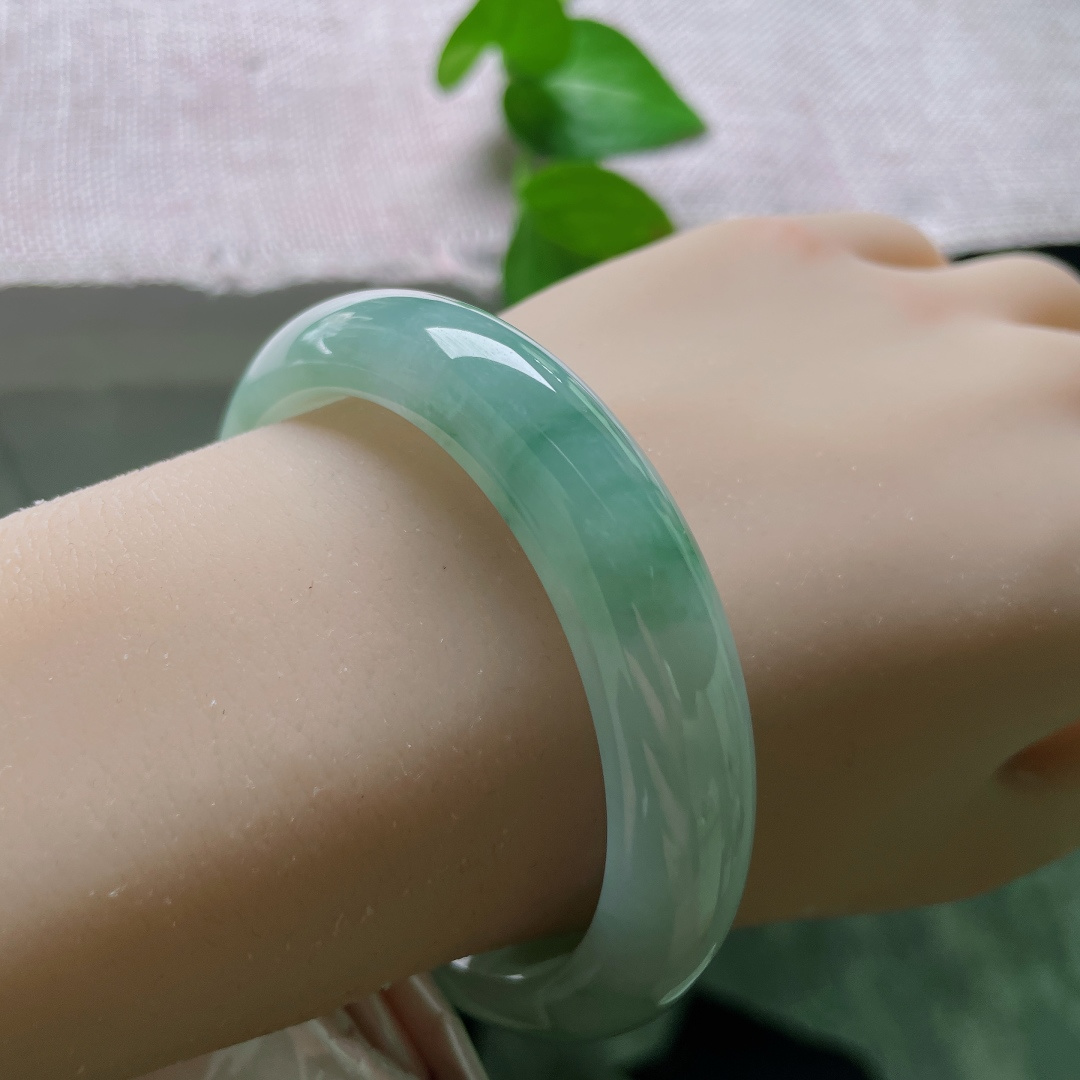 飘花正圈，水润细腻，沁人心脾，温婉贤淑，晶体纹，ss54432a