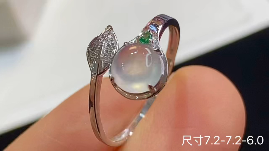 18k金+钻玻璃种蛋面戒指，无裂，7.2-7.2-6.0