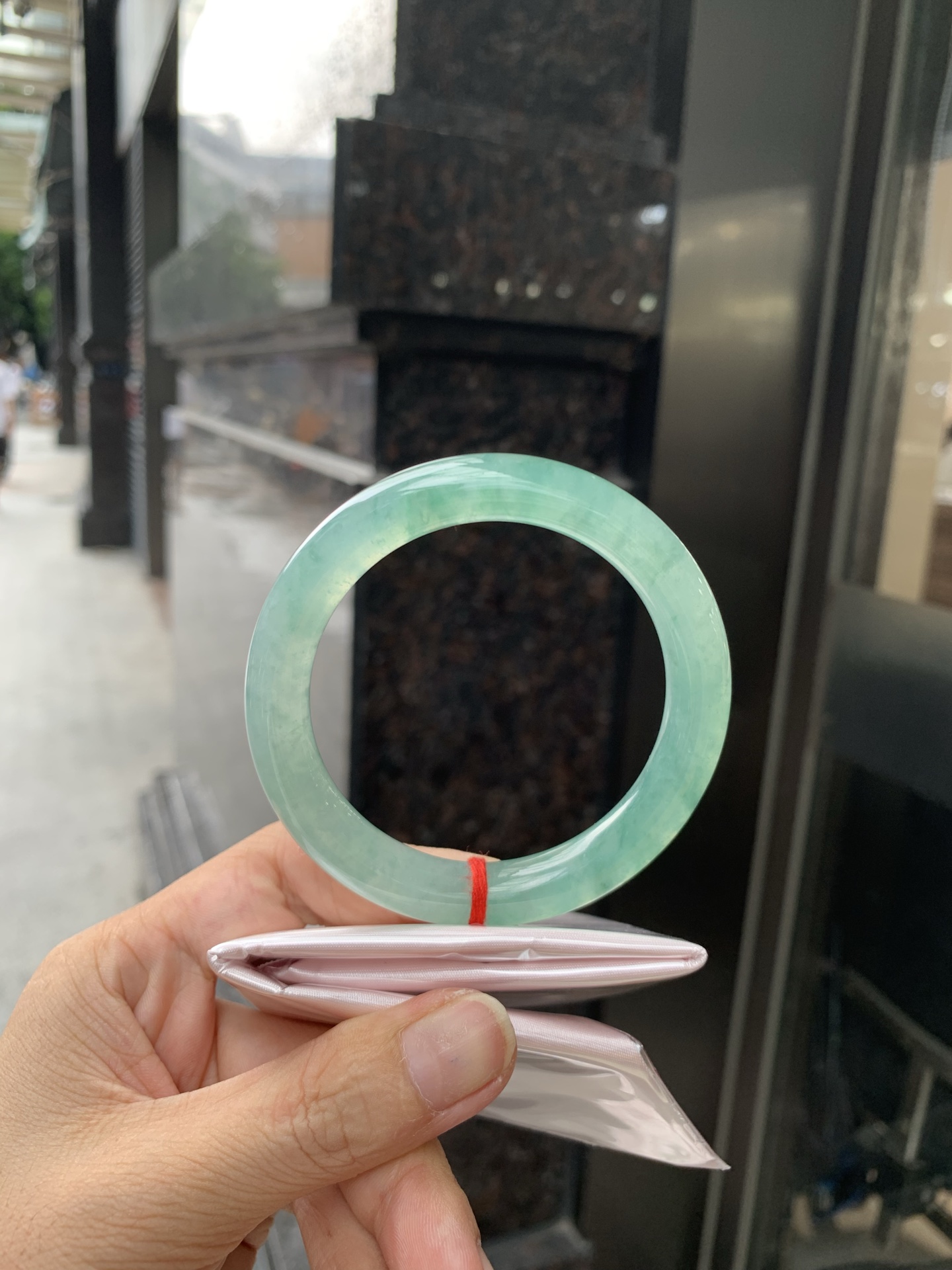 冰晴飘花圆条 55.3-9-10.2 0704-N1147 打灯细纹，底妆冰透胶润，冰晴底飘碎花，独