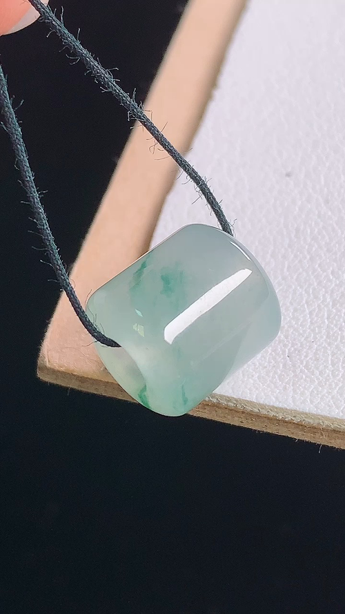 冰飘花路路通，无裂，尺寸:11.6-10.5mm