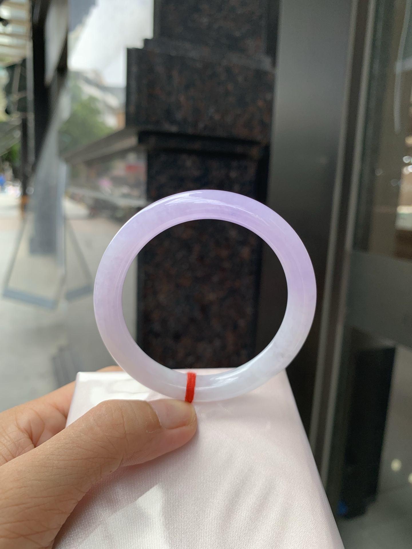 美人条 53.3-8.2-8.4 0705-N1152 打灯棉絮，底妆水润，半圈渐变吸睛抢眼，浪漫迷人，仙气飘飘，优雅高贵显气质，感满满，满满底色均匀不失色，不同光线不一样视觉感受
