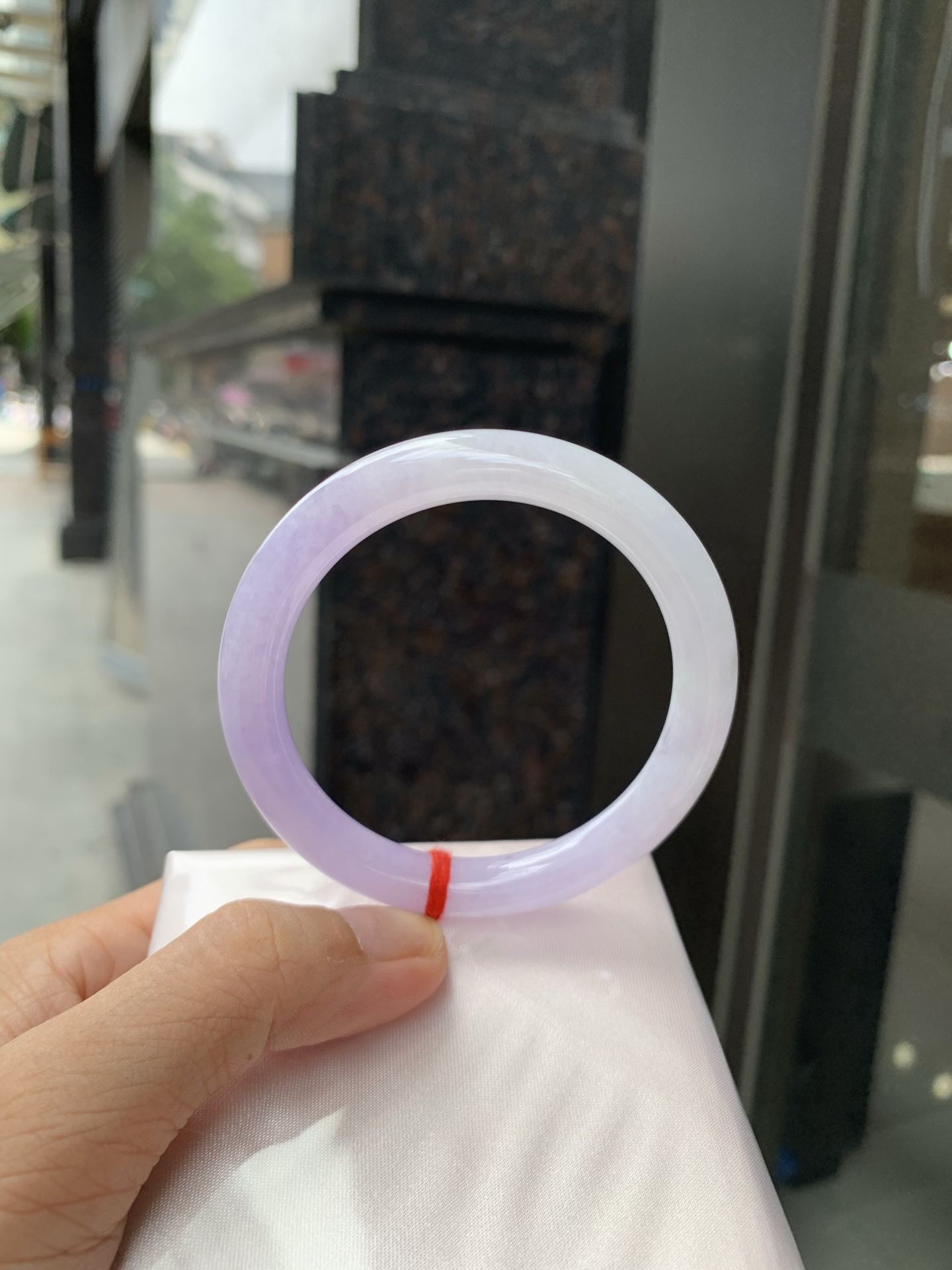 美人条 53.3-8.2-8.4 0705-N1152 打灯棉絮，底妆水润，半圈渐变吸睛抢眼，浪漫迷人，仙气飘飘，优雅高贵显气质，感满满，满满底色均匀不失色，不同光线不一样视觉感受