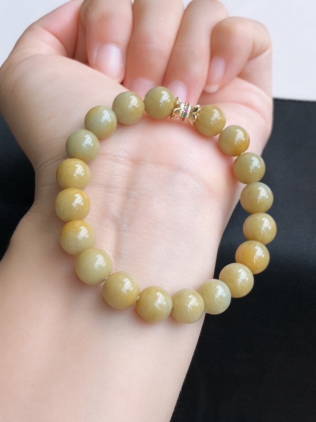 冰黄手串，细腻精致，尺寸10/自然光实拍