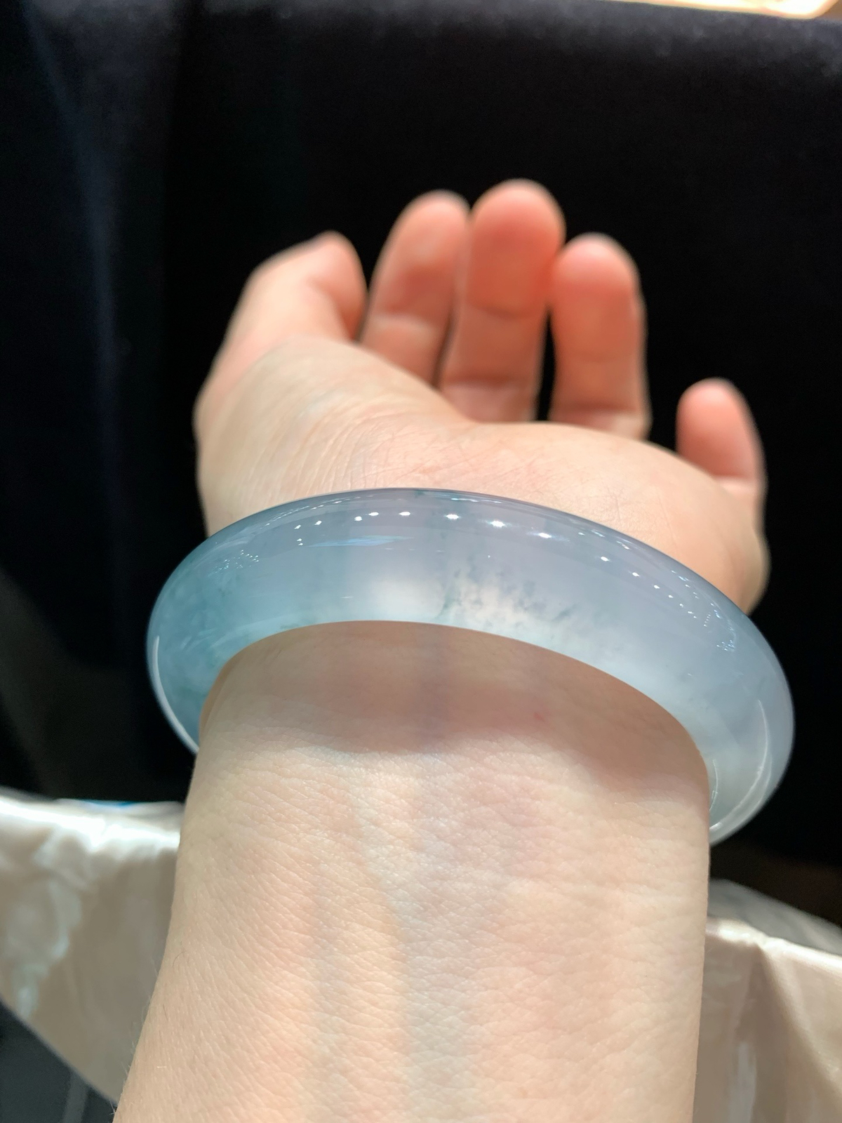 尺寸52.6/11.9/8.8，冰紫飘花手镯
种好水足 清新甜美