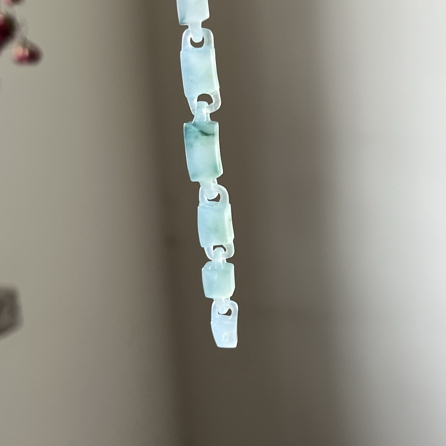 冰种飘花平安无事手链，环环相扣，种水好，冰透，尺寸85×6.5×5，代镶嵌，帮编绳都可以