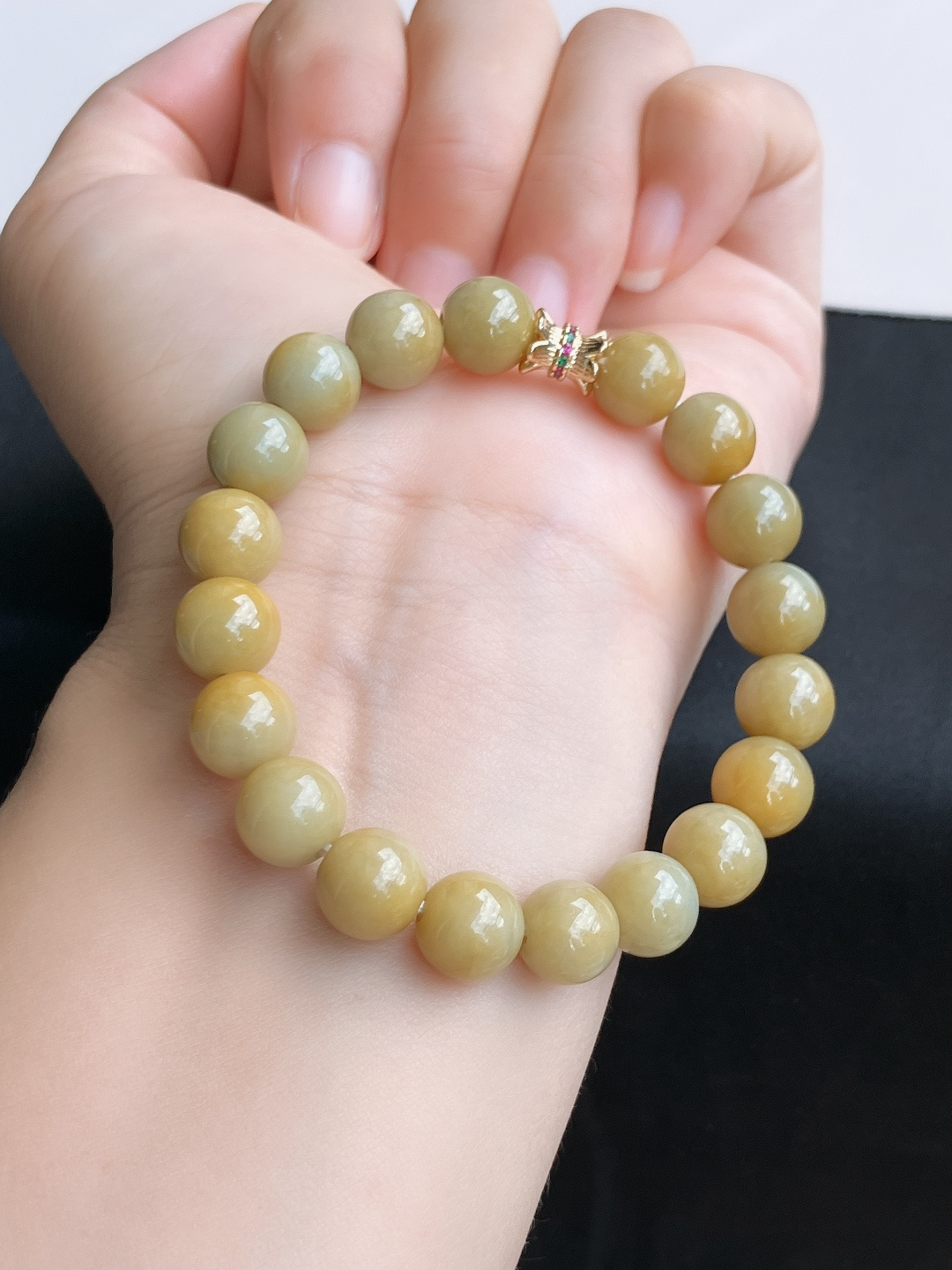 冰黄手串，细腻精致，尺寸10/自然光实拍