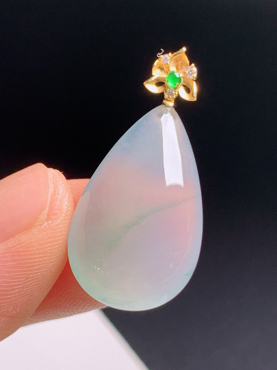 ️ 水滴吊坠，通透起光金镶花头，温婉灵动氛围感拉满