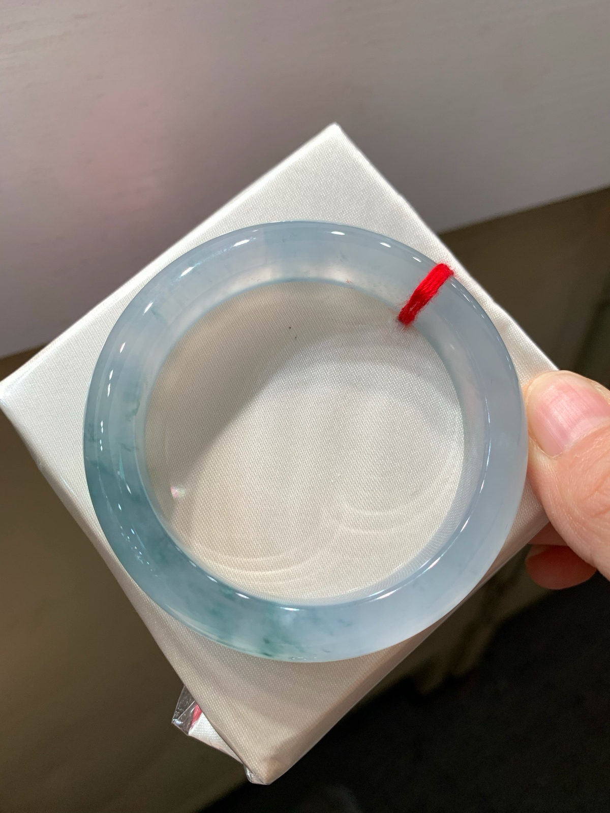 尺寸52.6/11.9/8.8，冰紫飘花手镯
种好水足 清新甜美