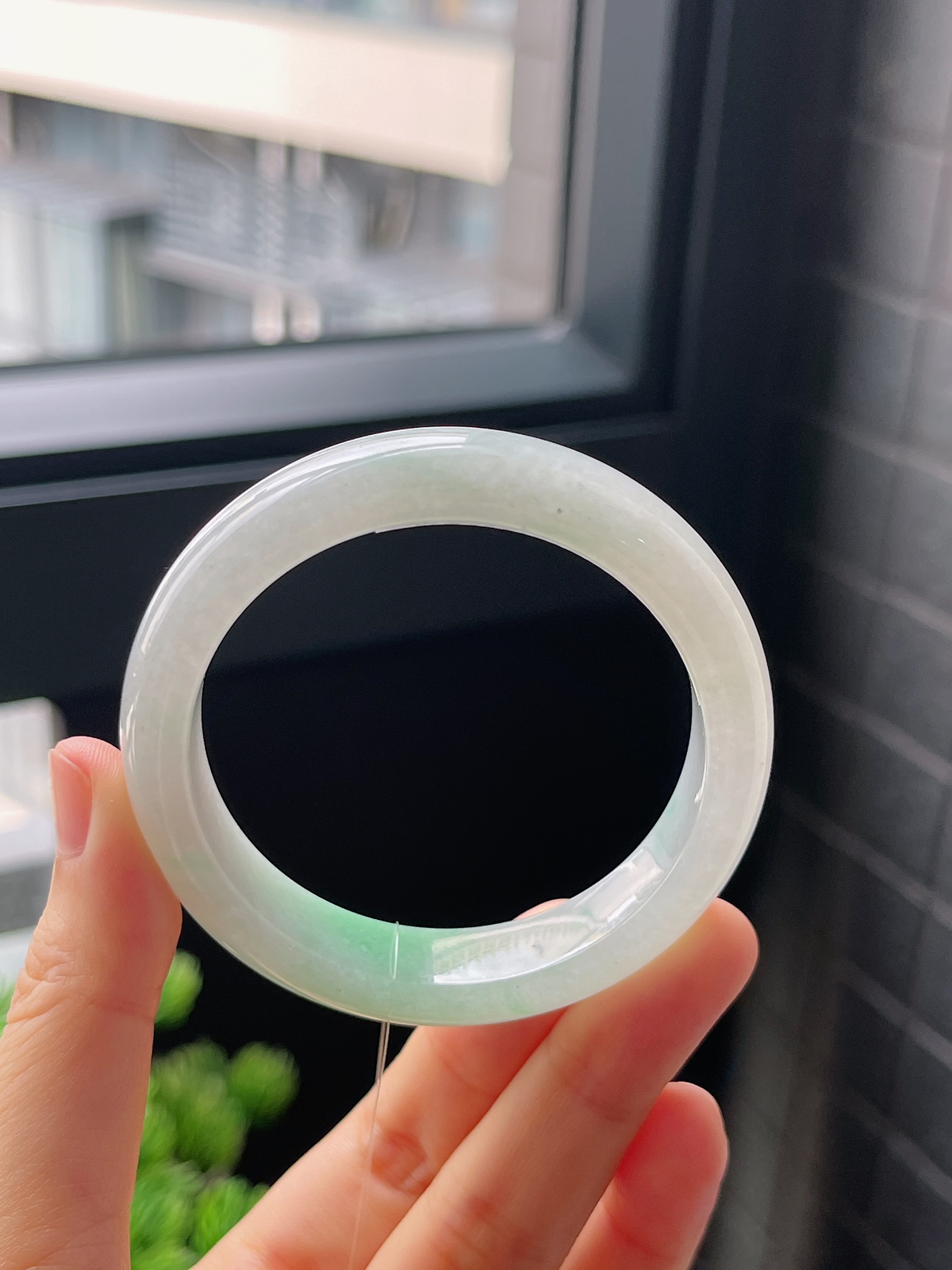 正圈50.8圈口，翡翠冰糯种飘花手镯