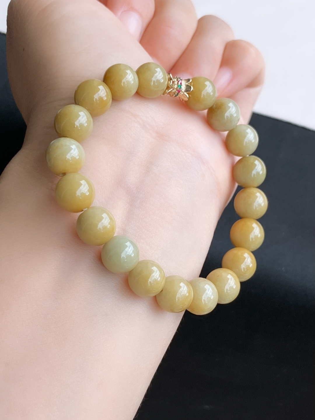 冰黄手串，细腻精致，尺寸10/自然光实拍