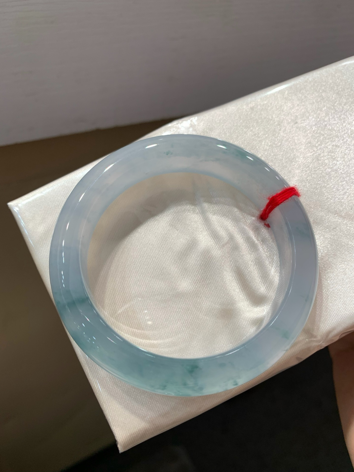 尺寸52.6/11.9/8.8，冰紫飘花手镯
种好水足 清新甜美