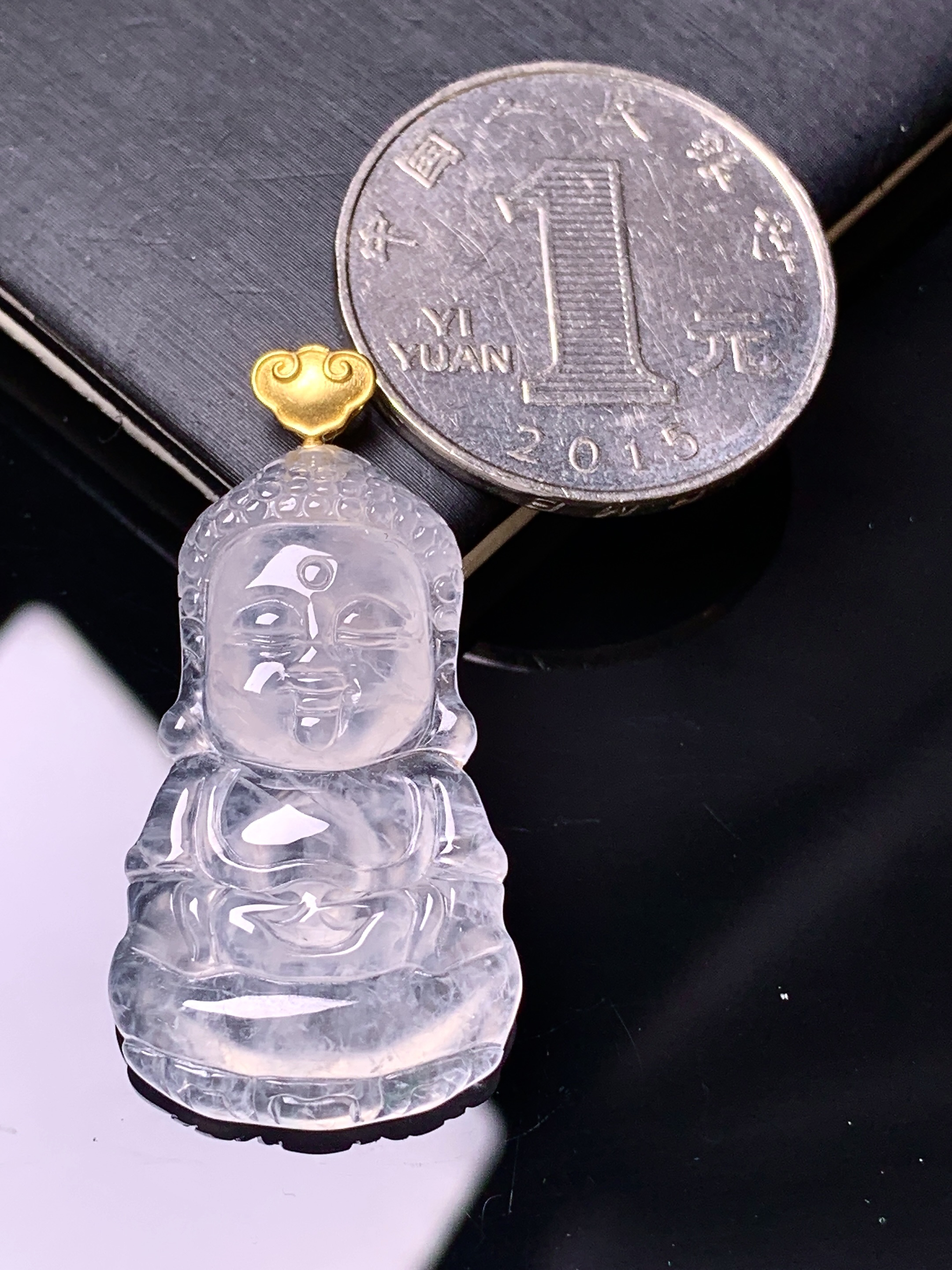 18k金镶嵌冰种宝宝佛公吊坠 玉质细腻 色泽艳丽清新 整体尺寸35.7*18*5.2 y2