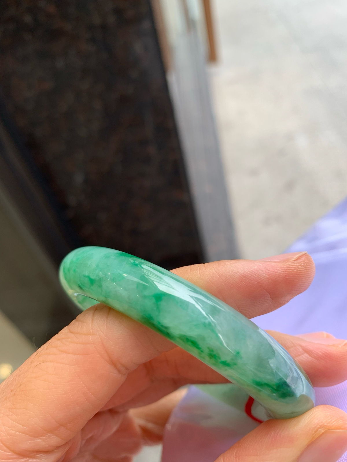 正圈飘绿 微晶体纹 尺寸：57.2/11.8/9 版型好
